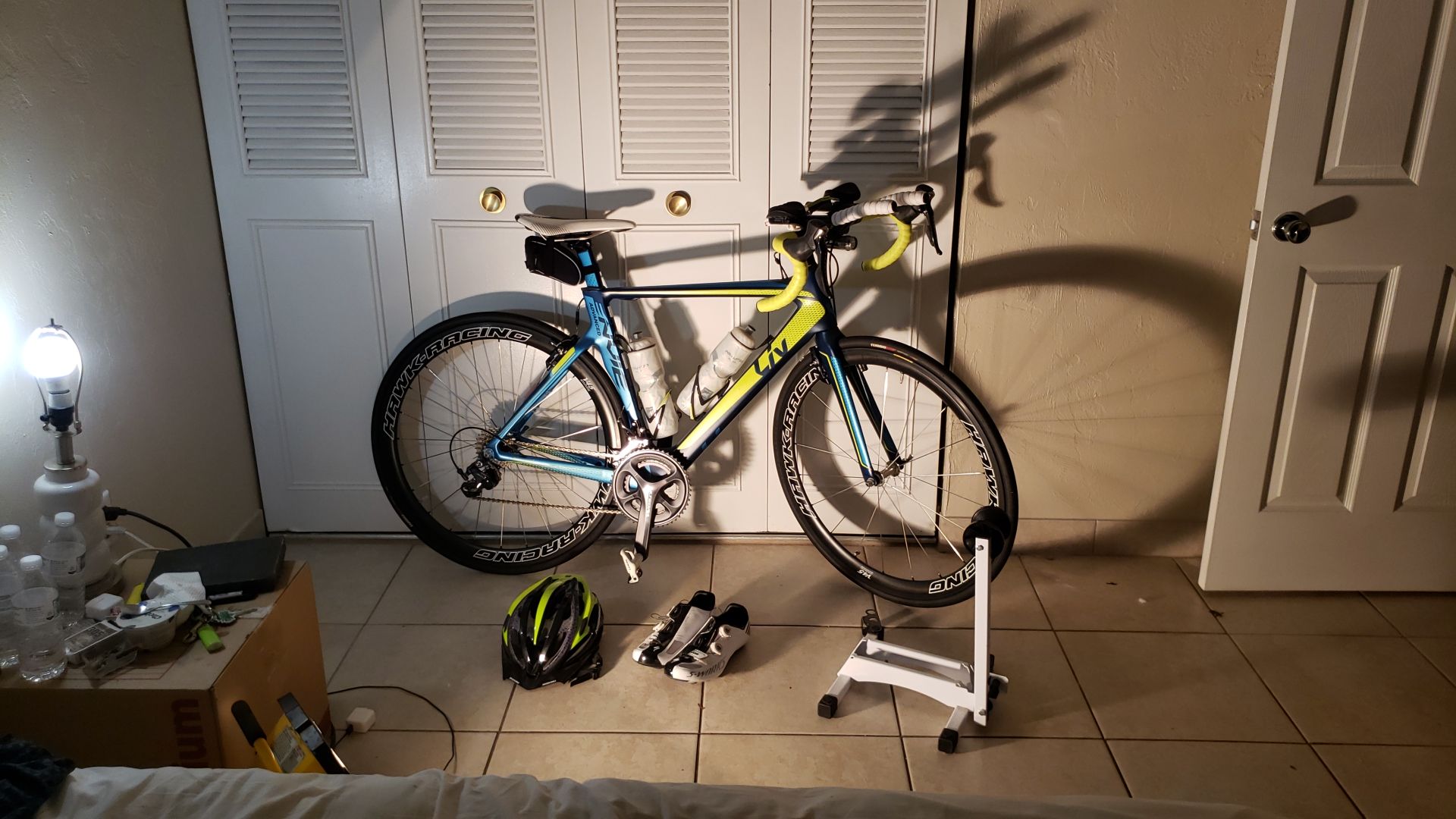 2015 Giant LIV ENVIE Road Bike Blue/Yellow