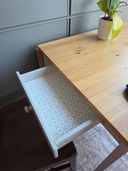 IKEA expanding table