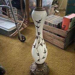 Vintage MCM Hollywood Regency Lamp