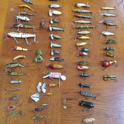 Fishing Lures Collection 55 Vintage  own  all today. Bass Muskie Walleye Trout Salmon See Our Other Great Deals Posted Now  sports antiques Vintage Je