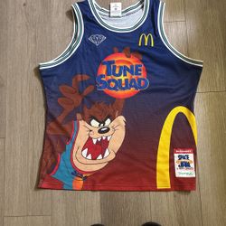 McDonald’s DIAMOND Supply Space Jam Jersey large