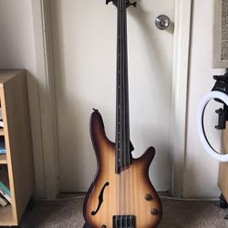 Ibanez SRH500F Bass