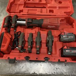 Milwaukee M18 Force Logic Pro Press 2922-22