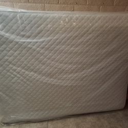 New Queen Bed With  Adjustable Rails