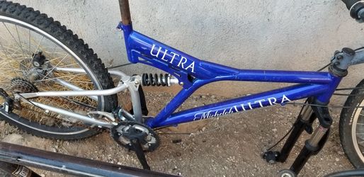 Michelob ultra Mountain Bike Parts Repair for Sale in Tucson AZ OfferUp
