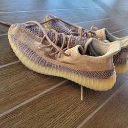 Yeezys Ash PEARL