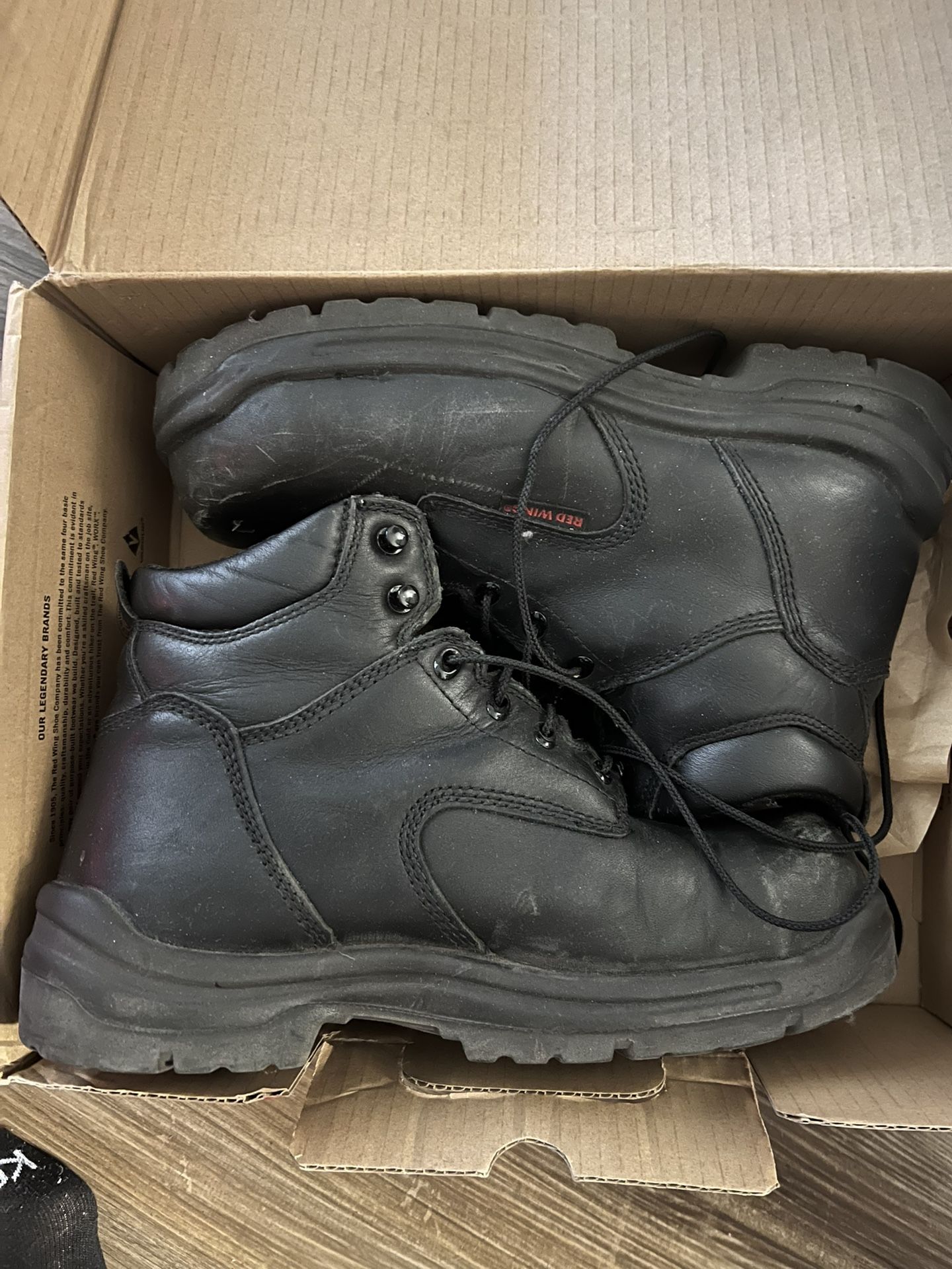 Red Wing Work Boots Men’s 9.5