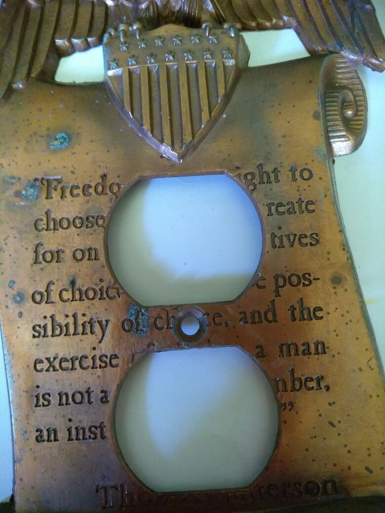 Beautiful vintage brass Thomas Jefferson eagle plate