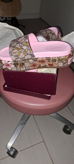 G shoes new on a box size 8 women's