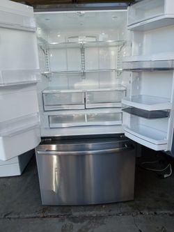 Refrigerator Stainless 