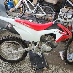 2018 Honda DIRT bike 125