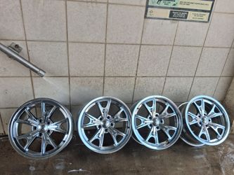 17' American Racing wheels