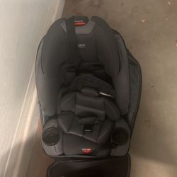 Britax Clicktight Car Seat 