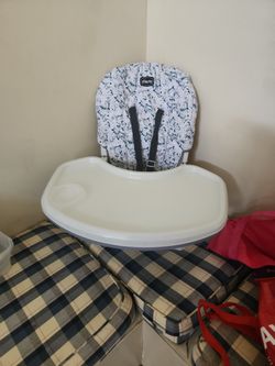 Snack Booster High Chair