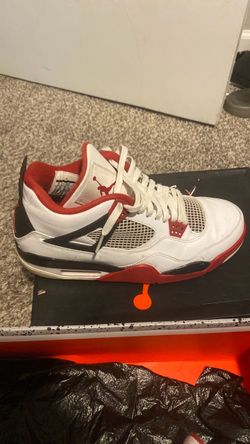 Fire red Jordan 4