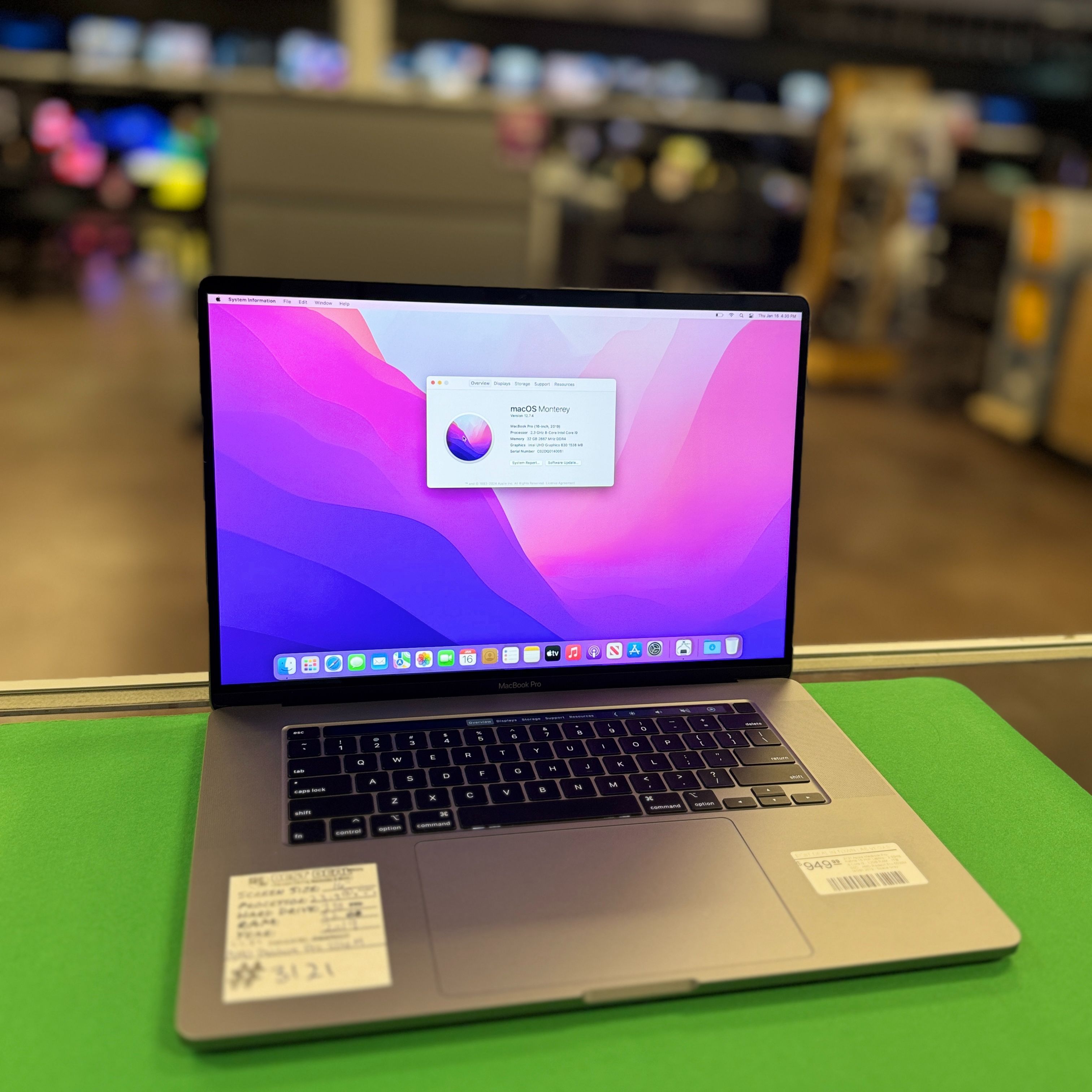 💻 Apple MacBook Pro Retina 16" - 2.3GHz 8-Core i9 - 32GB RAM - 1TB SSD - AMD Radeon Pro 5500M (4GB) - (2019) - Space Grey