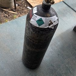 Nitrogen Tank