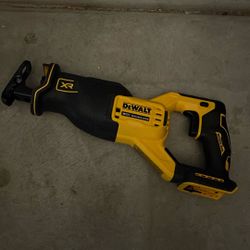 Reciprocating Saw Dcs382