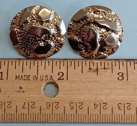 14kt Hammered Earrings
