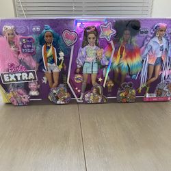 Barbie Extra Fashion Doll 5-Pack with 6 Pets & 70 Styling Pieces, Clothes & Accessories