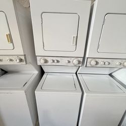 Whirlpool Combo 24”W (washer And Dryer) Stackable Top Load Electric (#345)