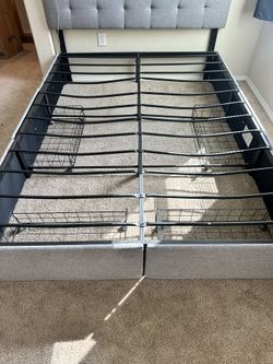 Queen Size Bed Frame With Drawers