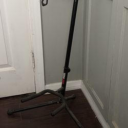 Proline FretRest Adjustable Guitar Stand – Electric/Acoustic – Clean & Solid