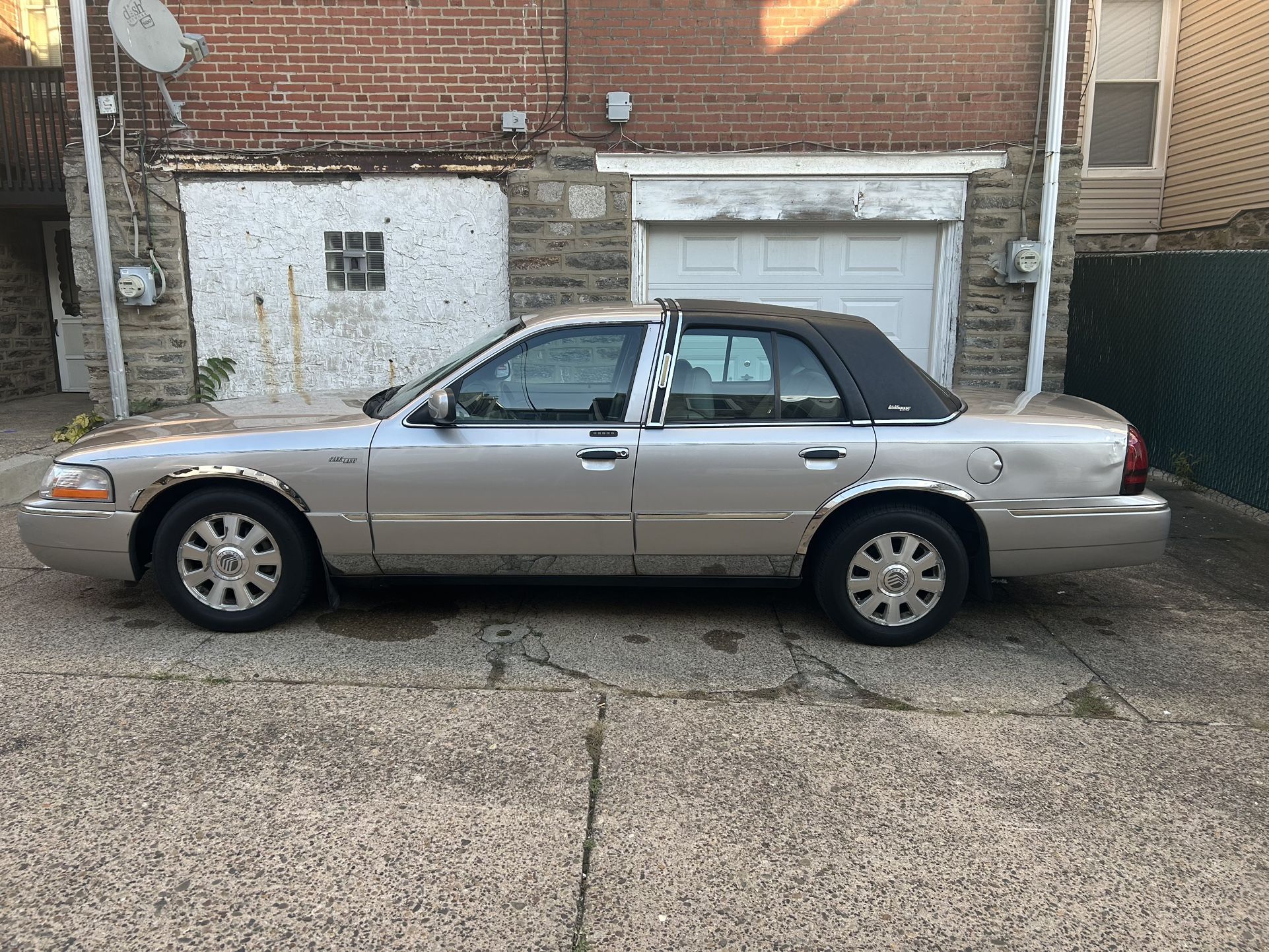 2004 Mercury Grand Marquis