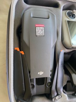 DJI Mavic 3 Pro Triple Camera Drone + DJI RC Screen Controller + Case