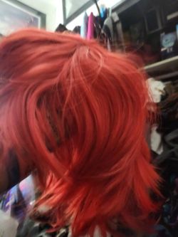 Red wig HALLOWEEN