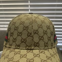 GG Hat
