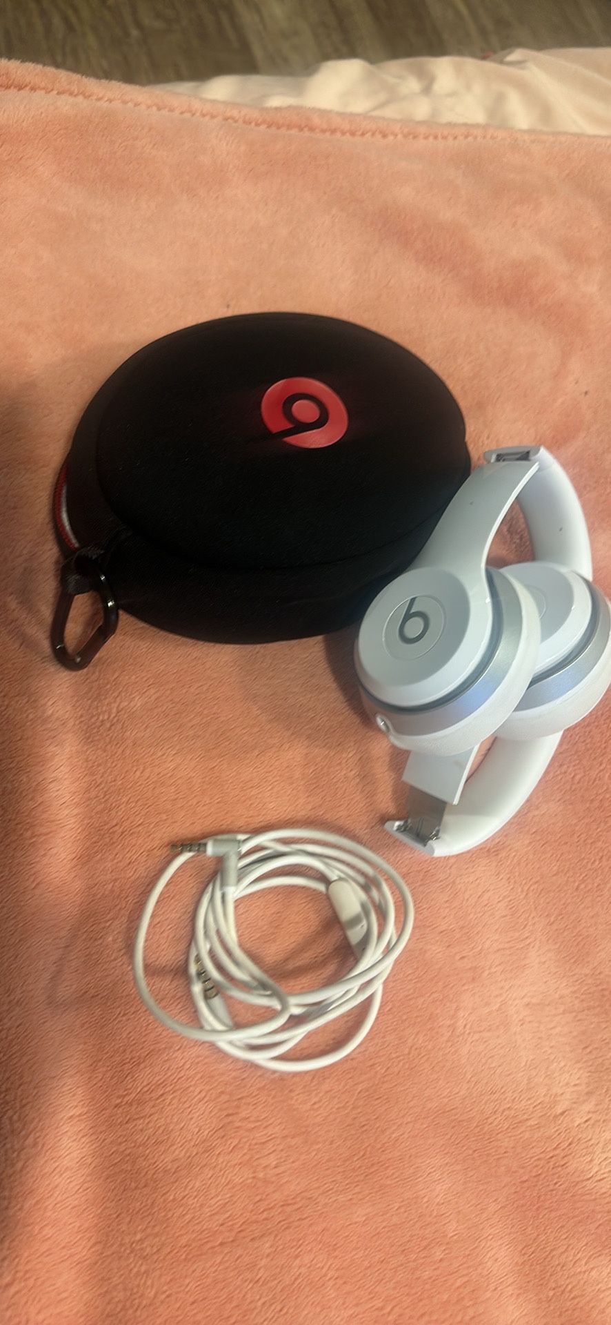 Beats by Dr. Dre Solo 2 Wired Headphones Edition White Blanco On-Ear Sealed