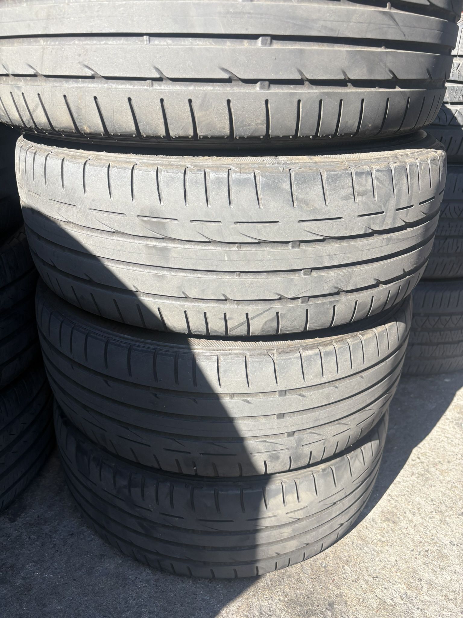 Tires 205-45r17 Bridgestone