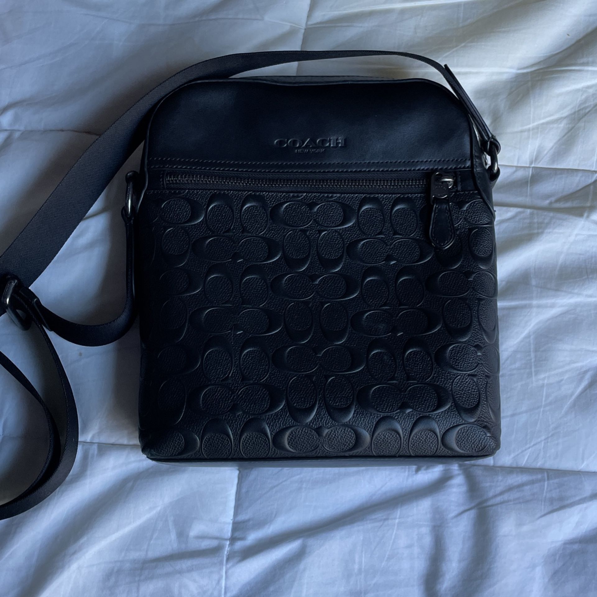coach mens messenger bag