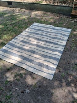 Rug