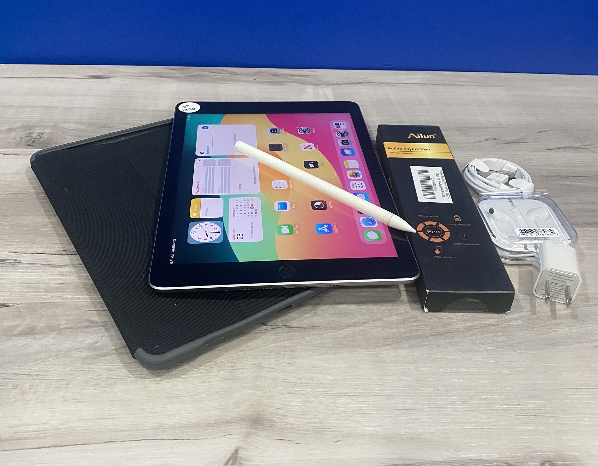 📱 Apple iPad 6th Generation – 9.7” Retina, 32GB + Stylus & Accessories