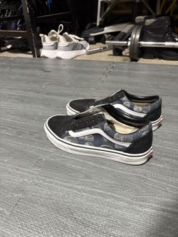 Skeleton Vans Shoes