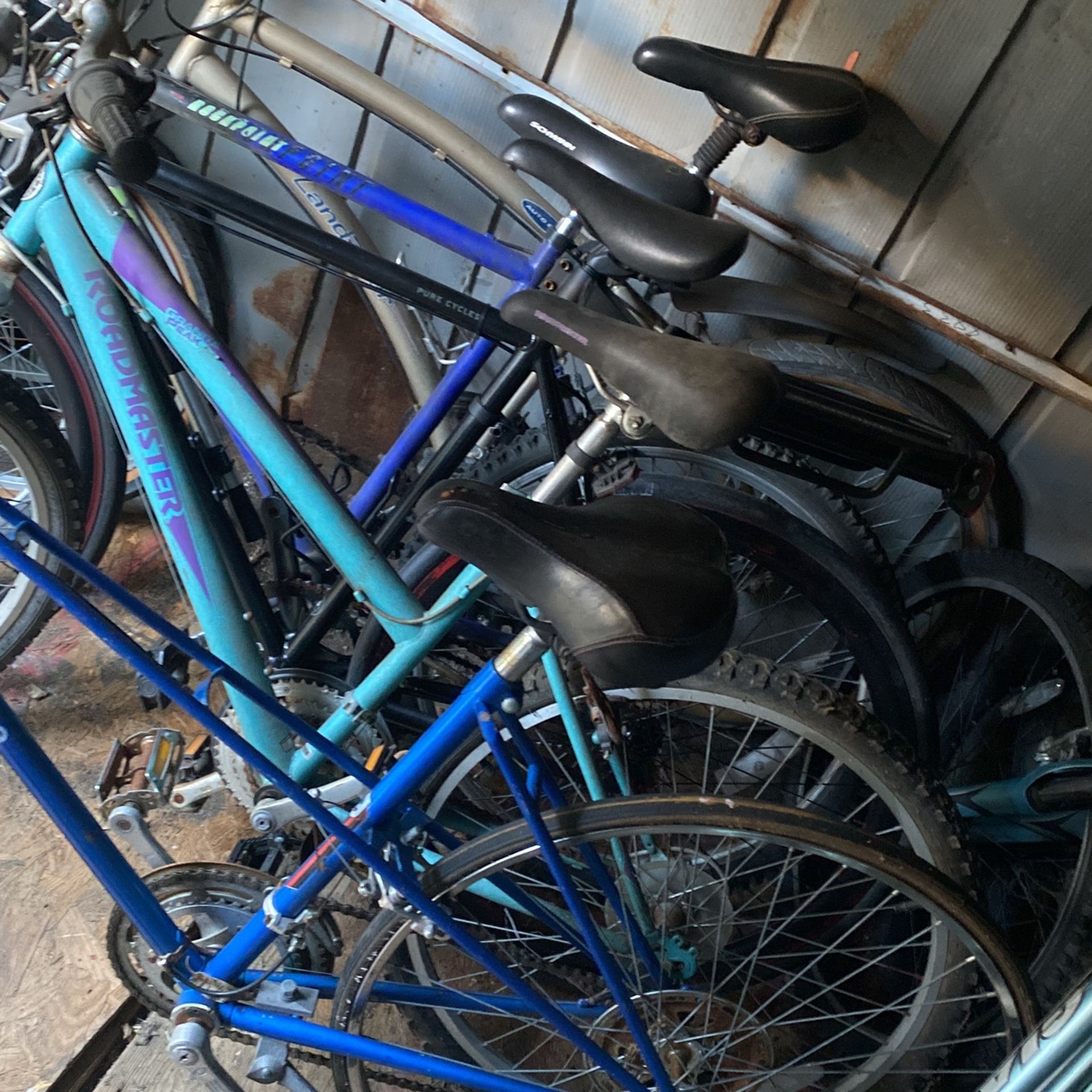 Load Of (x8) Bikes ($600 For All ) Or $75 Each.