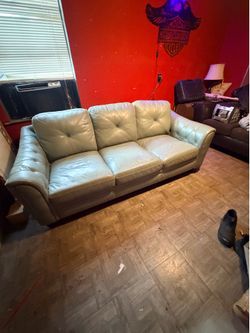 Couch/Sofa