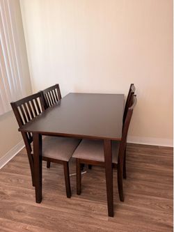 5 piece dinning room table