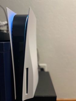 PS5 Disc Edition W/ Controller $380