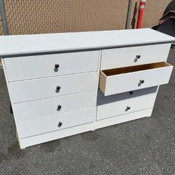 NEW White 8 Drawer Dresser