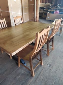 Table W/ Chairs