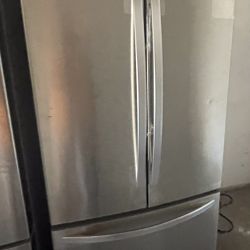 Kenmore French Door Refrigerator (W33) 