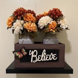 Decorations 