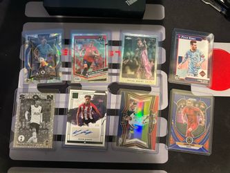 Sports Cards Soccer Lot - Haaland, Messi etc