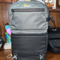 Lowepro