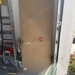 L Shaped Desk (brand NEW)