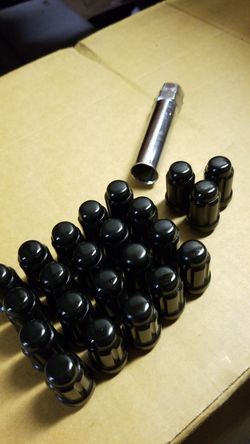 1/5 Spline Black Lug Nut for Jk