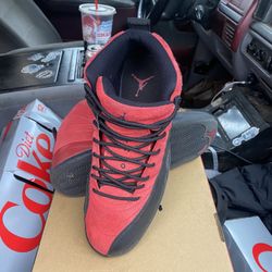 Jordan 12 Retro Reverse Flu Games